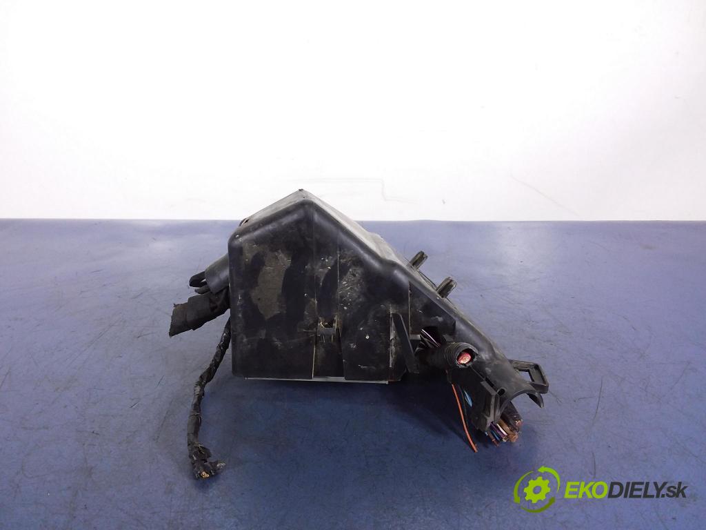 Fiat Panda 2010 skříňka Pojistky 51794732