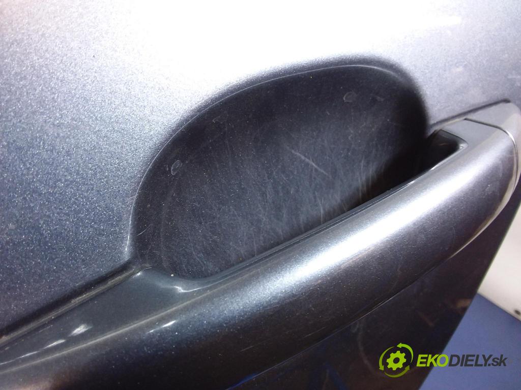 Peugeot 407 2008 dvere zad Vľavo: