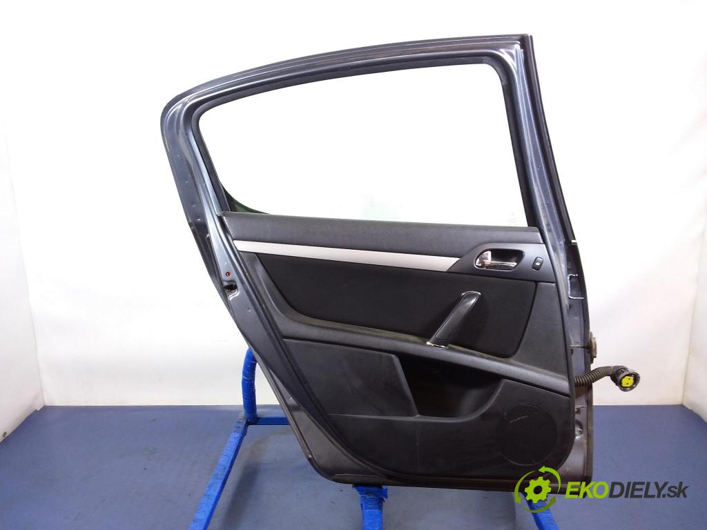 Peugeot 407 2008 dvere zad Vľavo: 