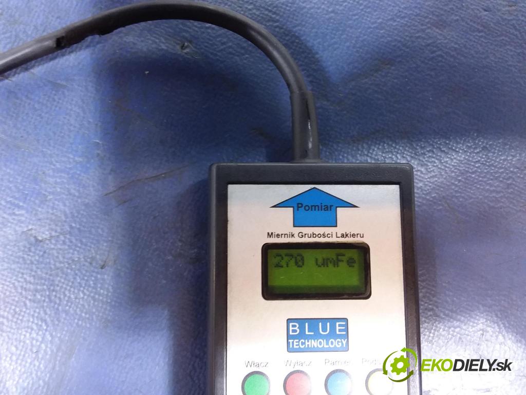 Peugeot 407 2008 dvere zad pravé