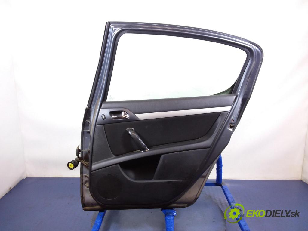 Peugeot 407 2008 dvere zad pravé 