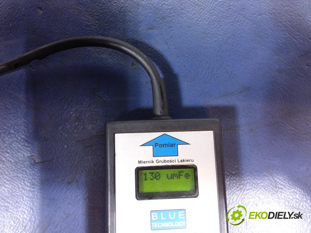 Peugeot 407 2008 dvere Predné pravé