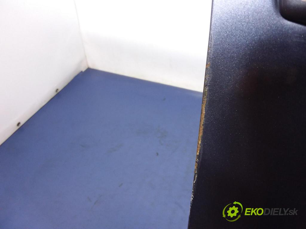 Peugeot 407 2008 dvere Predné pravé