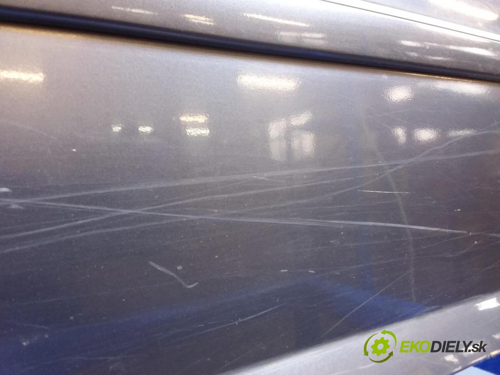 Peugeot 407 2008 dvere Predné pravé