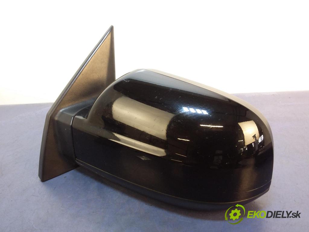 Hyundai Tucson 2006 zrkadlo Vľavo: