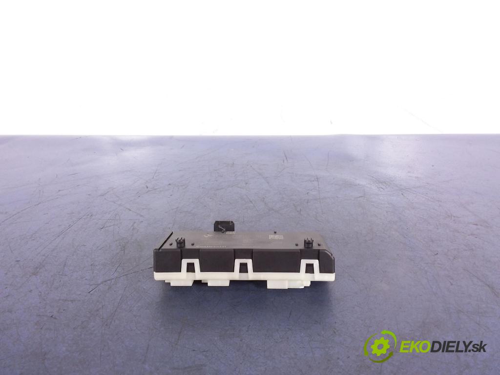 Bmw X5 2016 riadiaca jednotka 7481616