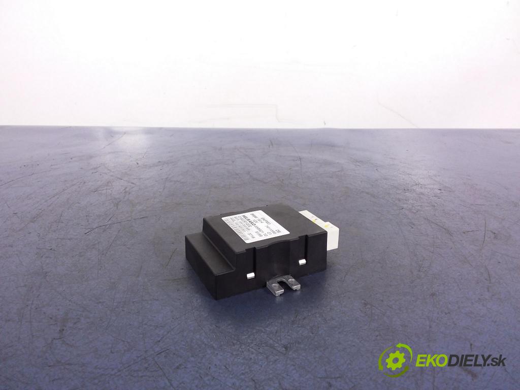 Bmw X5 2016 řídící jednotka 7411595