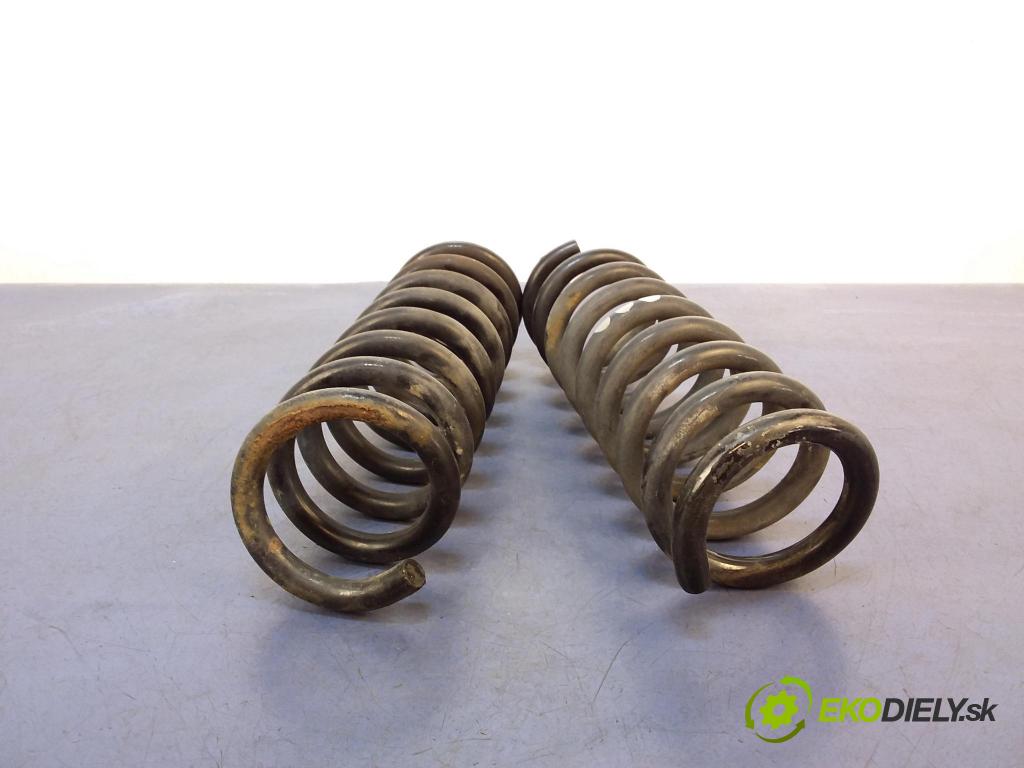 Mercedes C-klasa 2005 pružina Zad: 