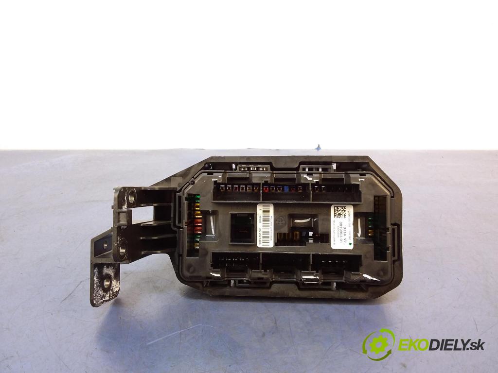 Bmw X5 2016 skrinka Poistky: 6819653