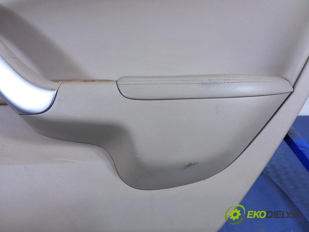 Honda Accord 2005 Čalounictví: dvere zad Prava: