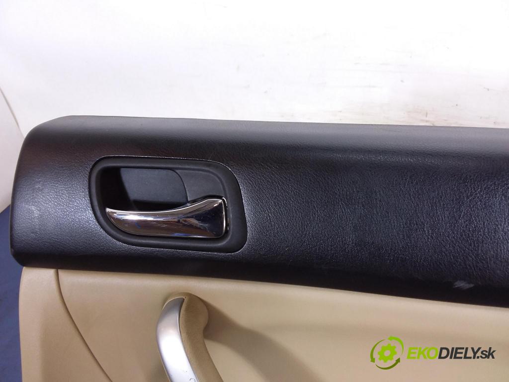 Honda Accord 2005 Čalounictví: dvere zad Prava: