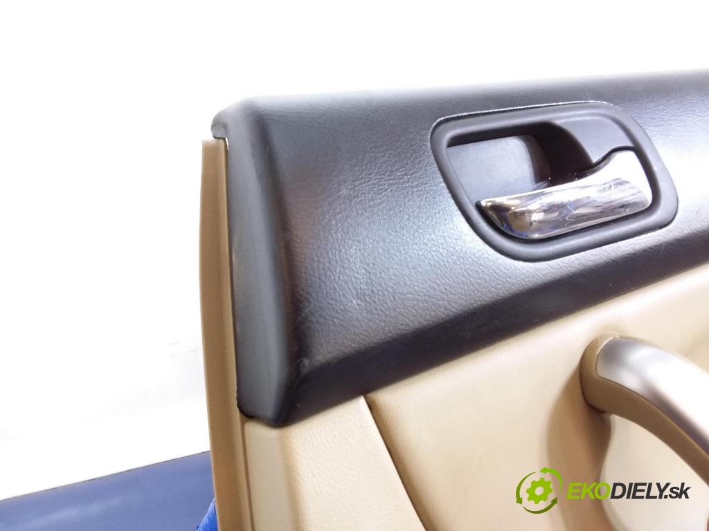 Honda Accord 2005 Čalounictví: dvere zad Prava: