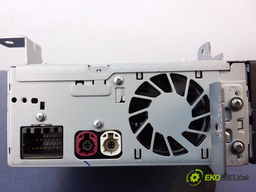 Jeep Grand cherokee 2017 Menič: / Čitateľ: Navigacia: P68280950AC