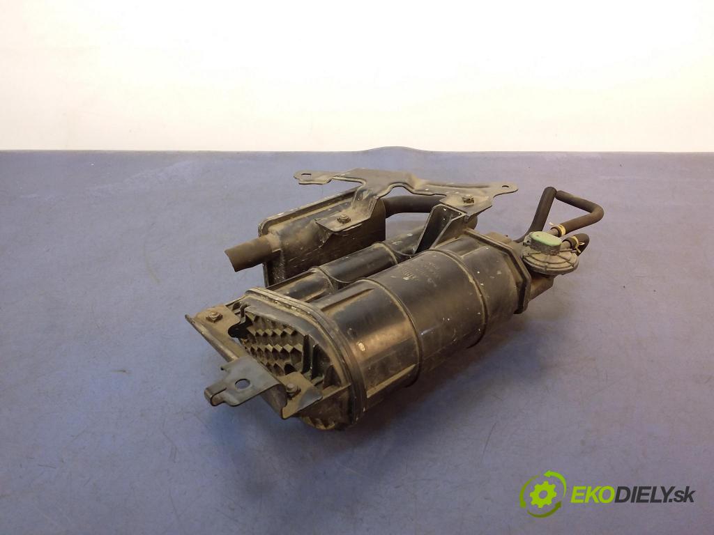 Honda Civic 2019 Nádrž: Uhlík: Aktívny: MJ120WB