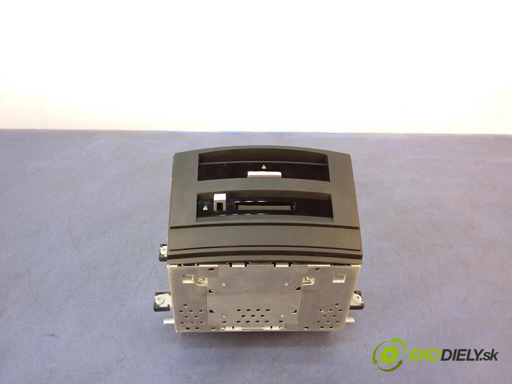 Mercedes S-klasa 2006 Menič: A2218709087