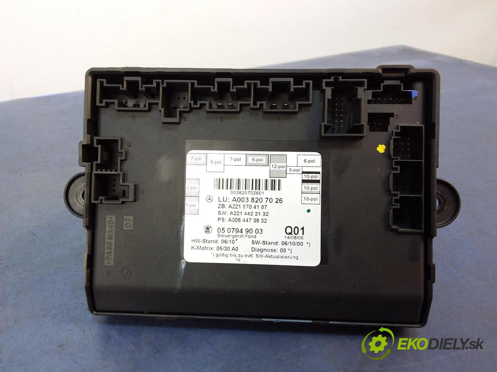Mercedes S-klasa 2006 riadiaca jednotka A0038207026