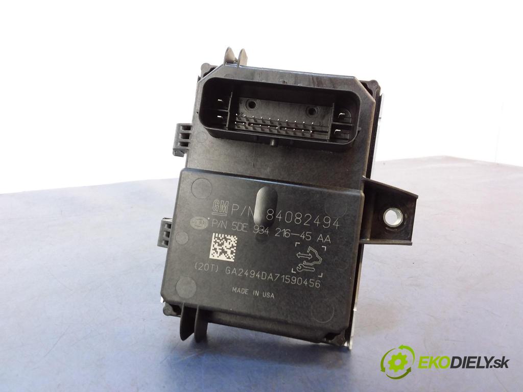 Cadillac Cts 2017 řídící jednotka 84082494