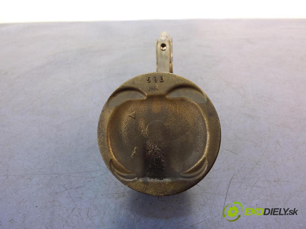 Honda Civic 2019 píst 