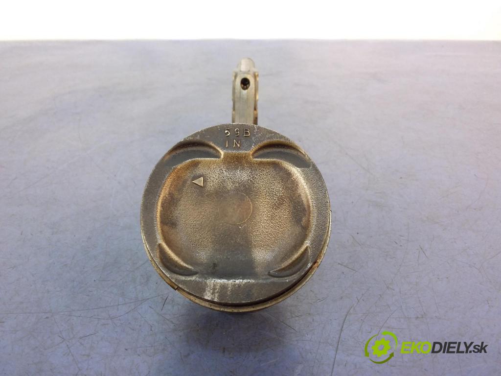 Honda Civic 2019 píst 