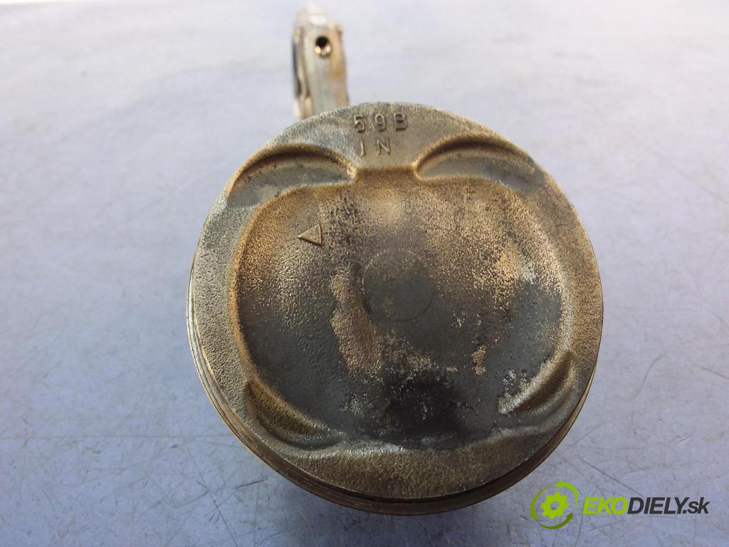 Honda Civic 2019 píst 