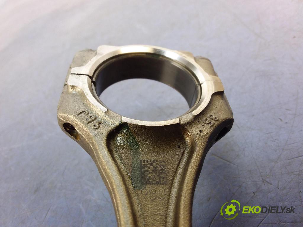 Honda Civic 2019 piest