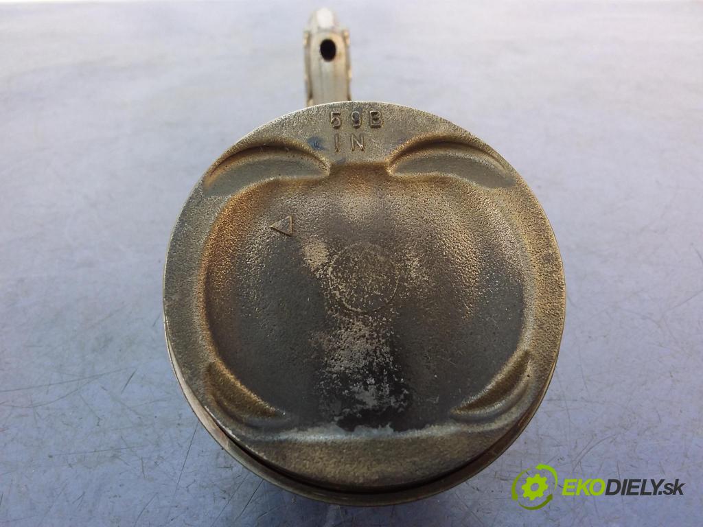 Honda Civic 2019 píst 