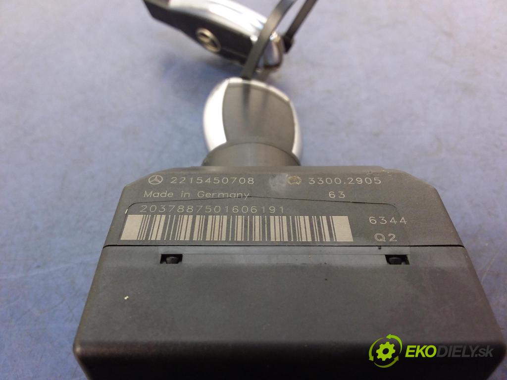 Mercedes S-klasa 2006 Spínač zapaľovania: 2215450708