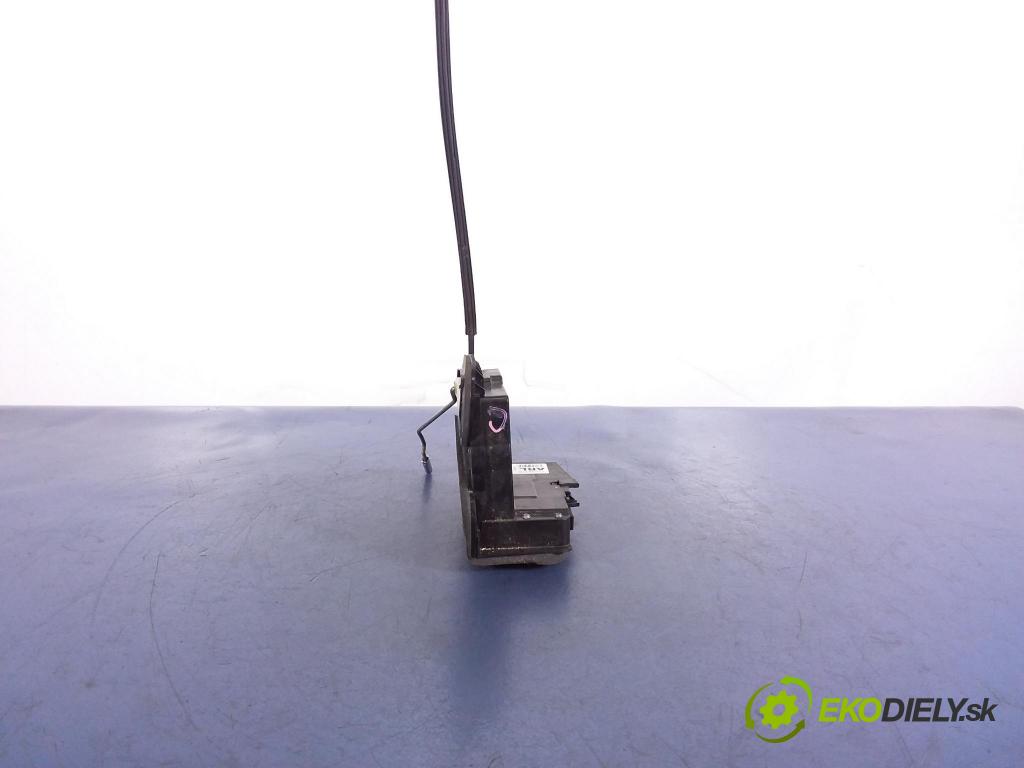 Cadillac Cts 2017 zámok dvere zad v pravo: 13598379