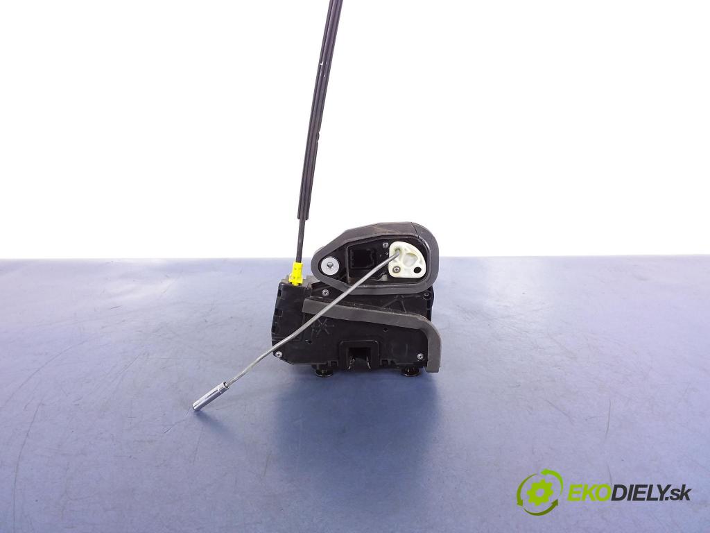 Cadillac Cts 2017 zámok dvere zad v pravo: 13598379