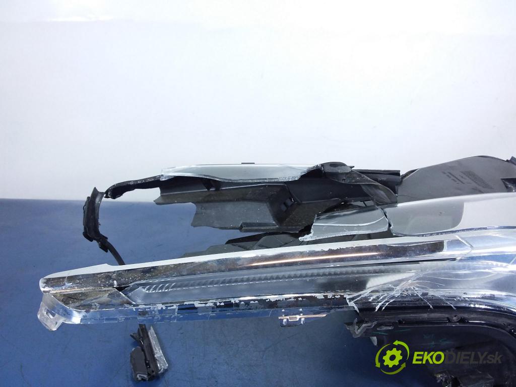 Cadillac Cts 2017 světlo v pravo: 23211666