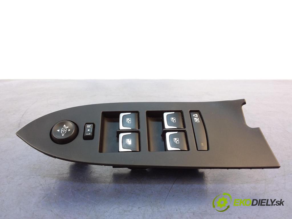 Cadillac Cts 2017 prepínač Okná: 23171429