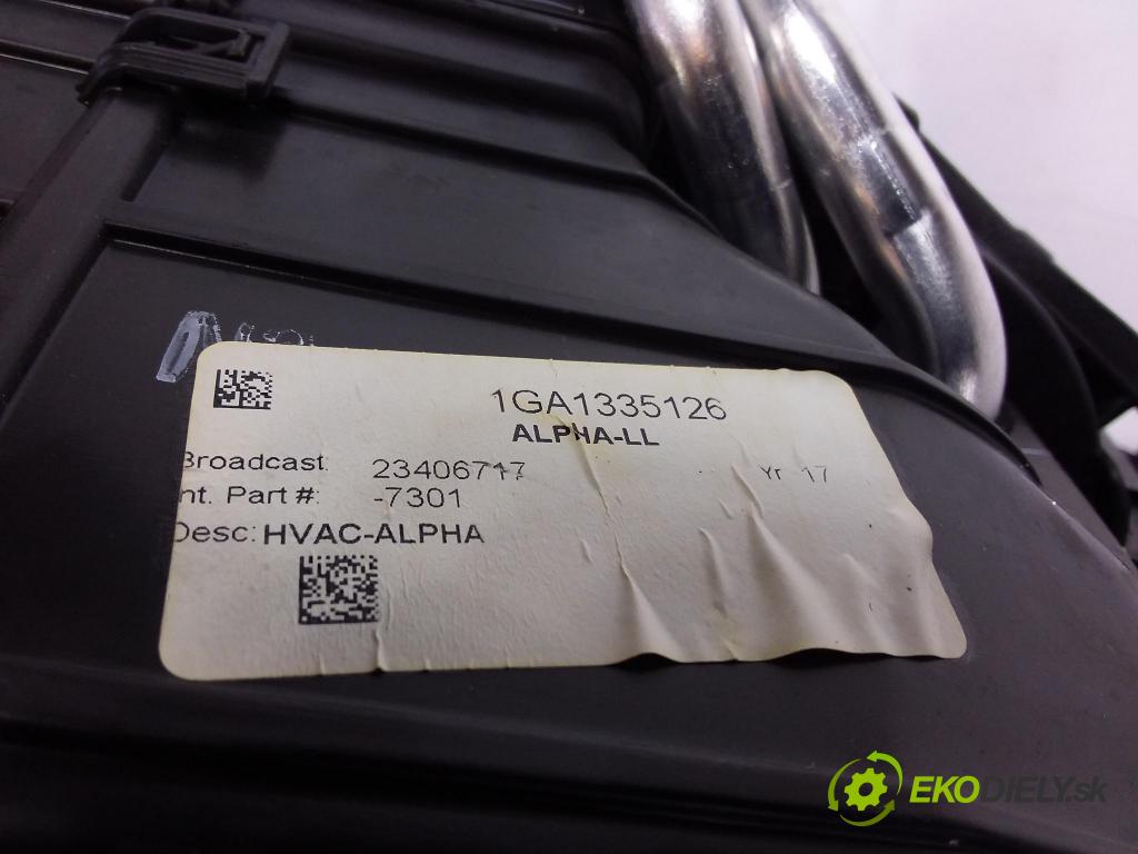 Cadillac Cts 2017 radiator 23406717