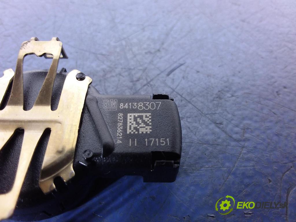 Cadillac Cts 2017 snímač Dážď: / Twilight: 84138307