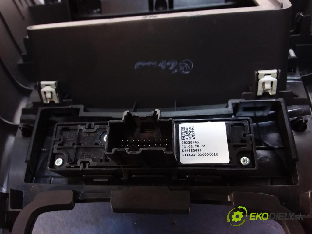 Opel Astra 2016 prepínač Klimatizácia: Prúd vzduchu: 39042441