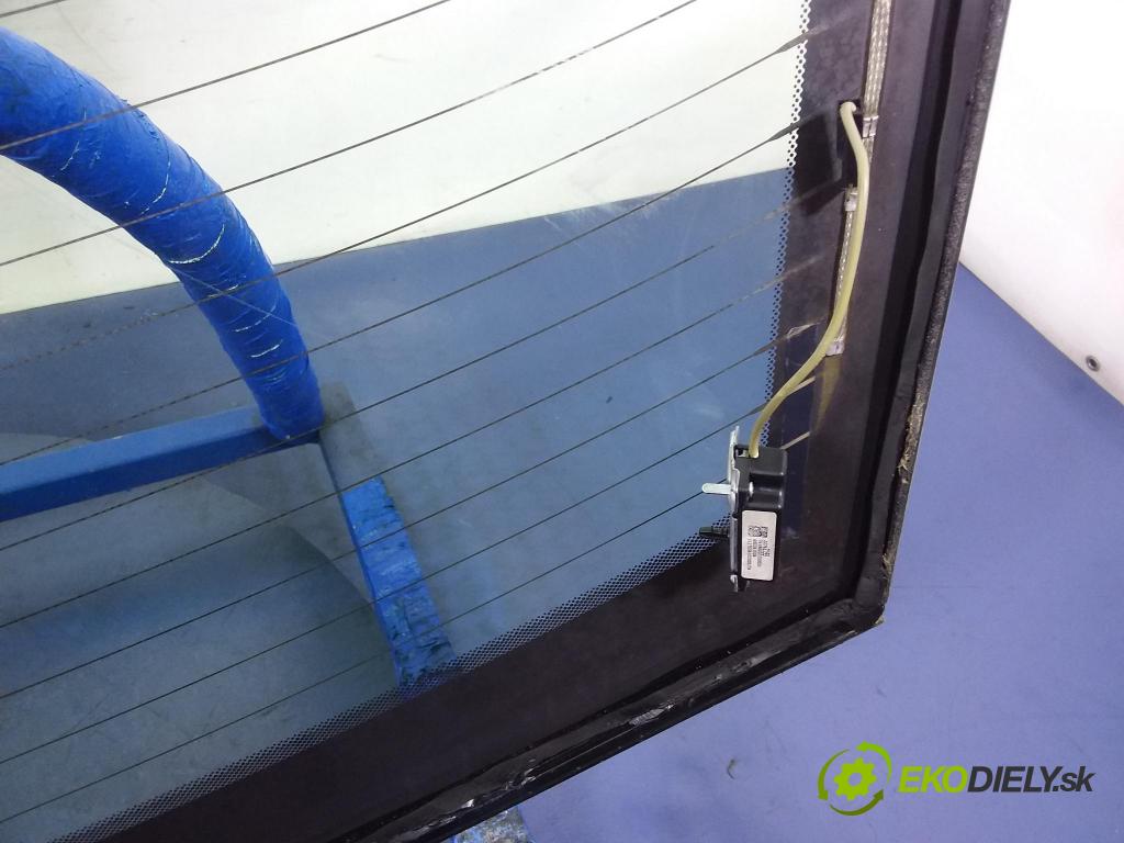 Cadillac Cts 2017 sklo zadní