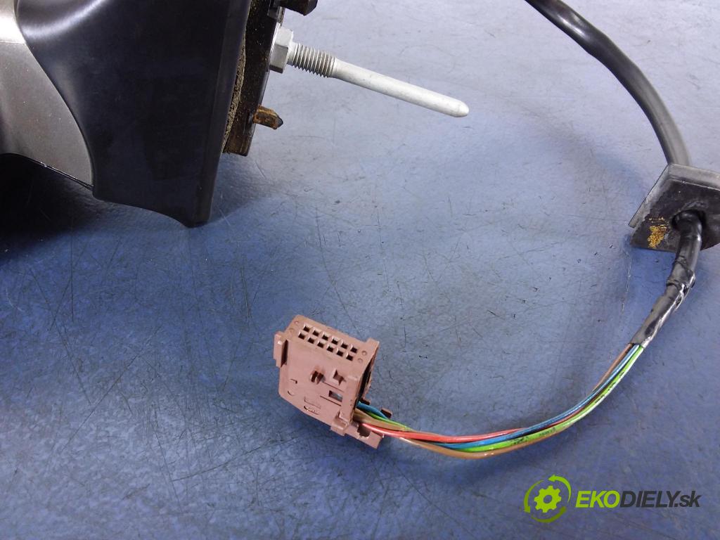 Peugeot 407 2005 zrkadlo Vľavo: 