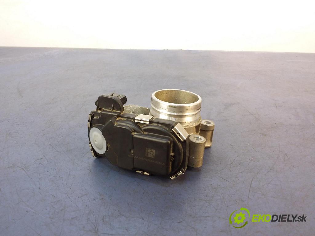 Opel Astra 2016 klapka 12671379AA