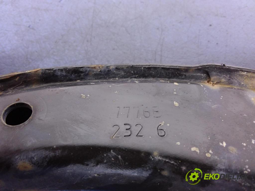 Opel Astra 2016 Predné v pravo: 