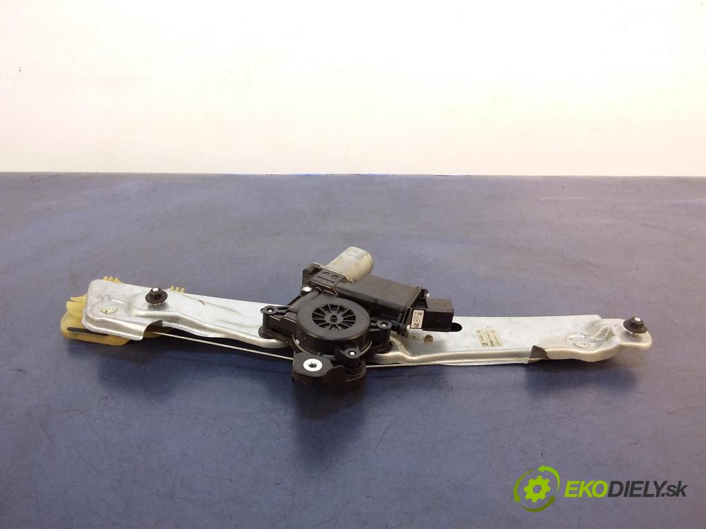 Opel Astra 2016 mechanismus stahování Sklenka: Zad: v pravo: 13406678