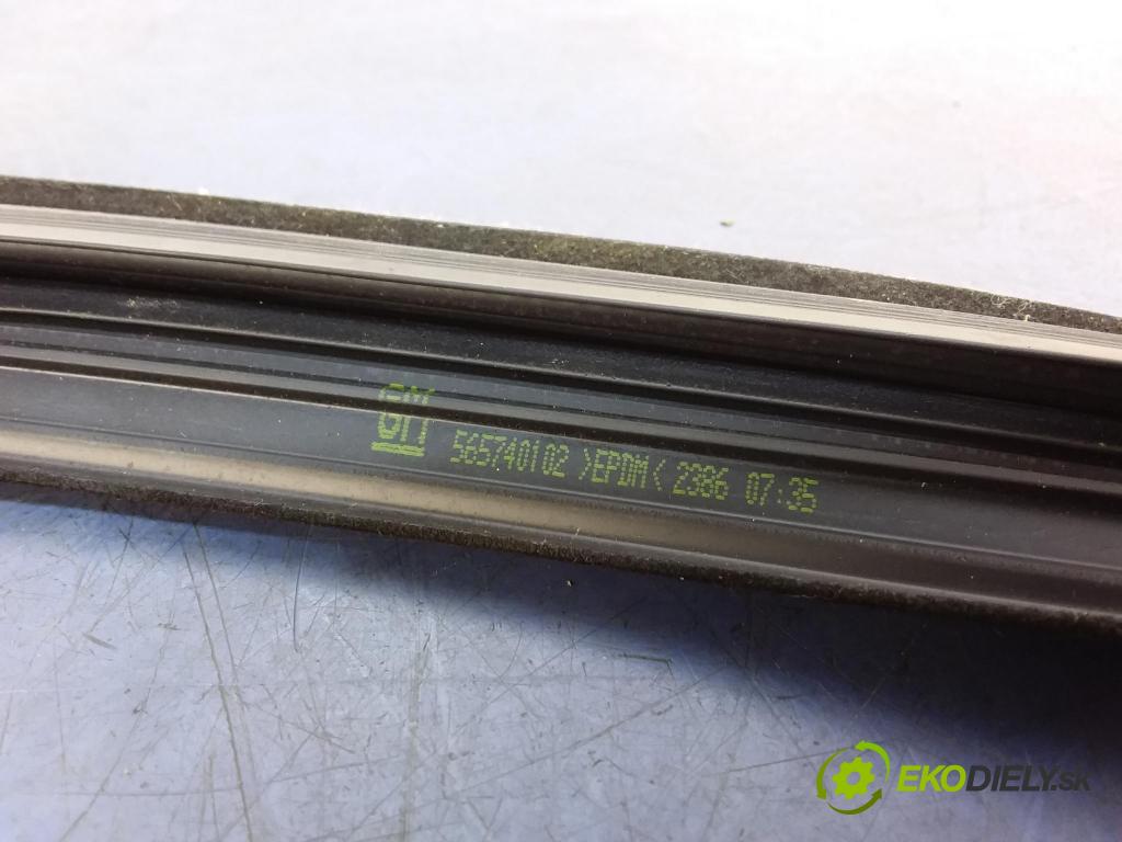 Opel Astra 2016 sklo dveře Zad: Práva: 556740102