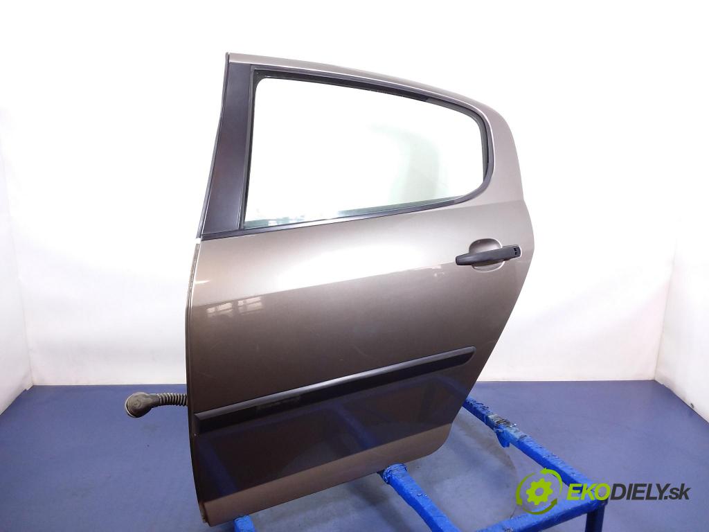 Peugeot 407 2005 dveře Zad: Vlevo, odjet: