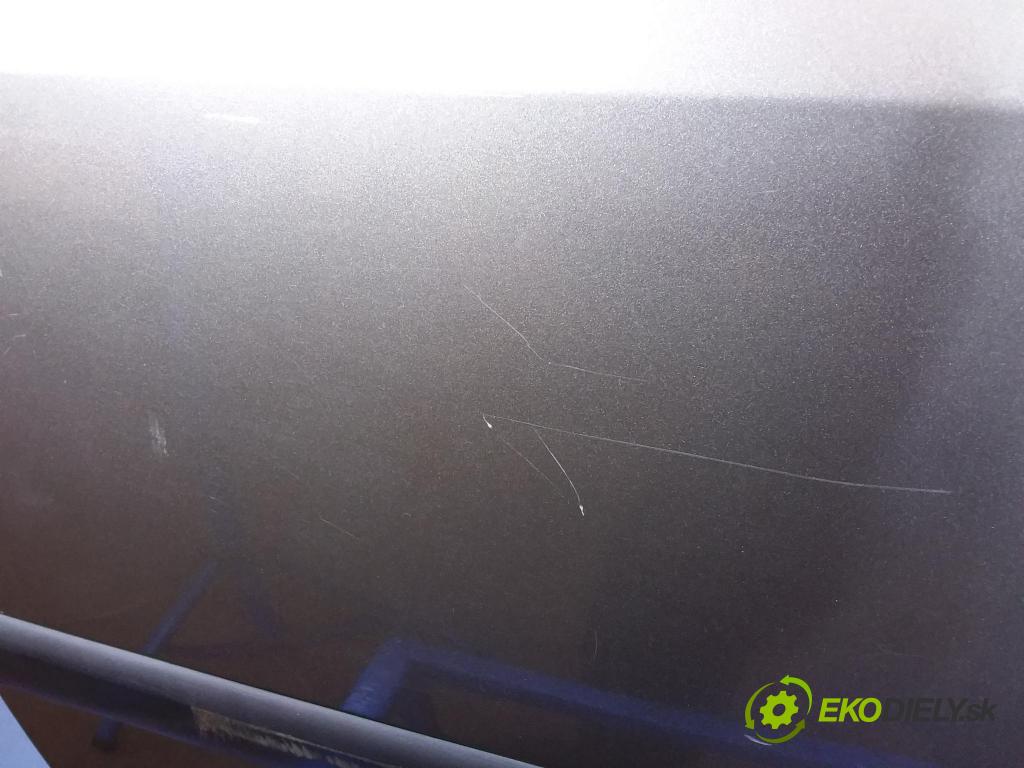 Peugeot 407 2005 dveře Zad: Vlevo, odjet: