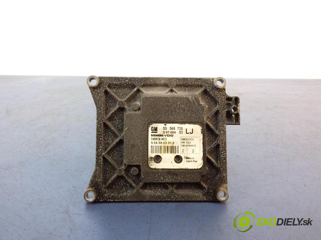 Opel Astra 2009 riadiaca jednotka Motor: 55568735