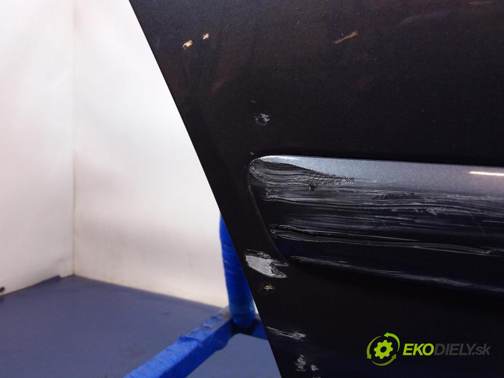 Audi A4 2005 dvere zad pravé