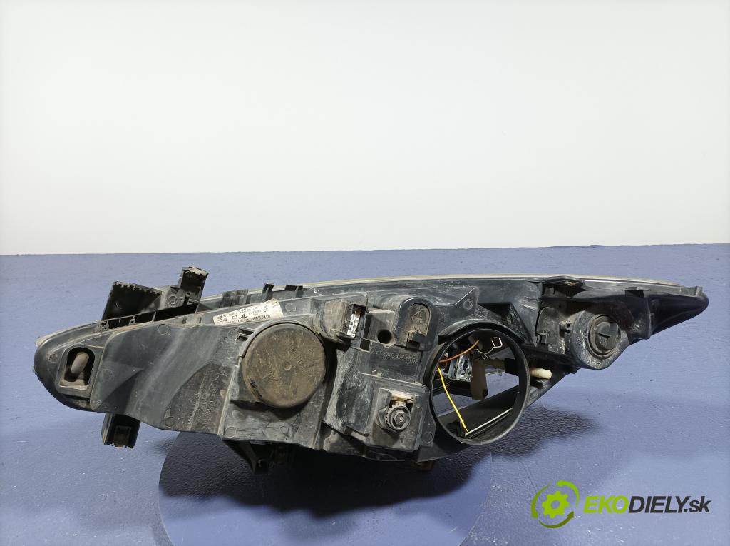 Peugeot 307 2007 Reflektor: Vľavo: 9681832280