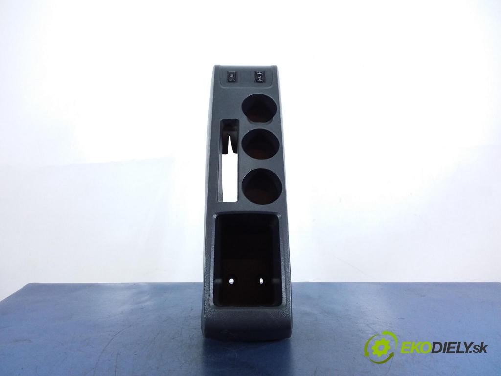 Toyota Corolla verso 2005 Tunel: Střední: 58911-0F010