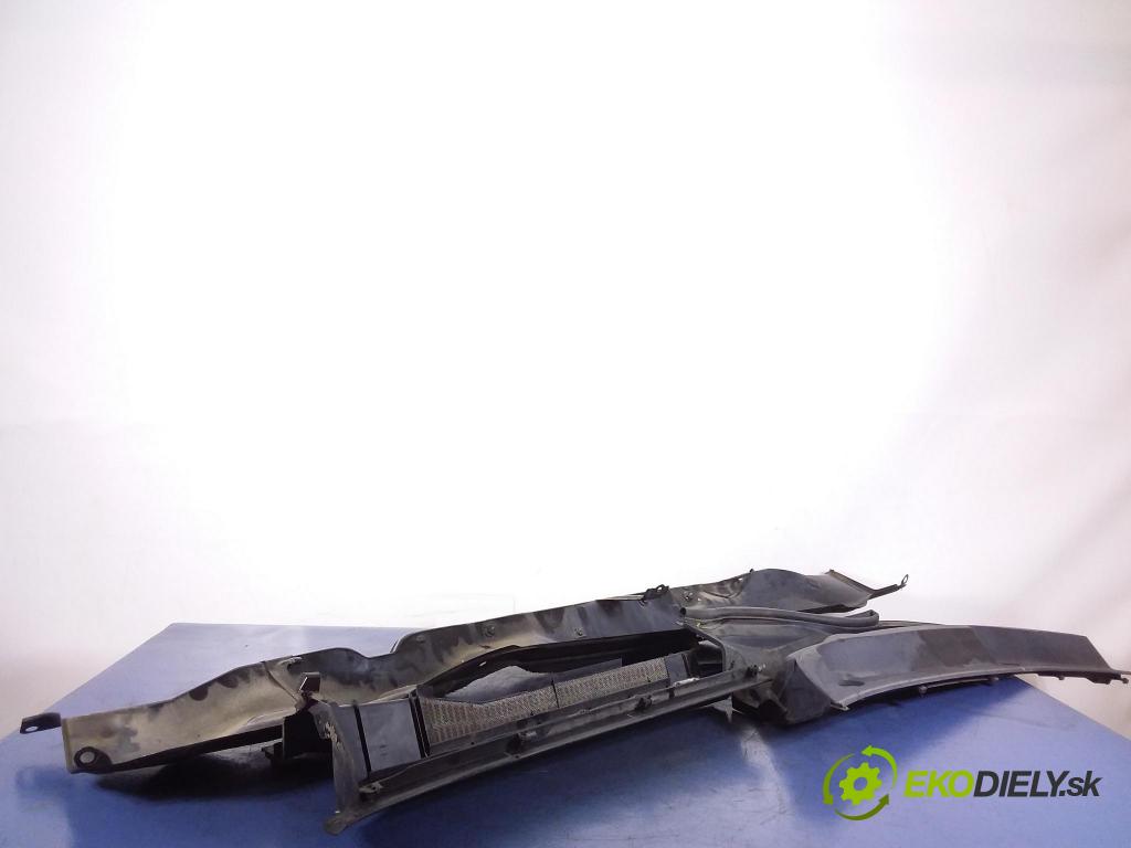 Toyota Corolla verso 2005 torpédo 55782-0F010