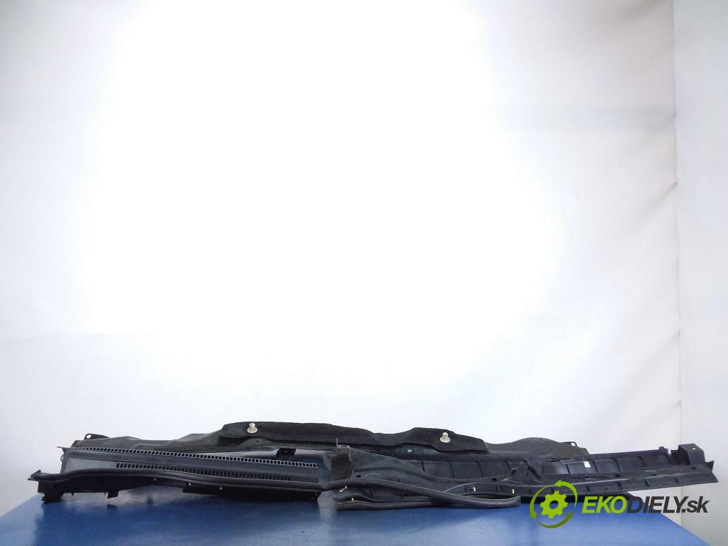 Toyota Corolla verso 2005 torpédo 55782-0F010