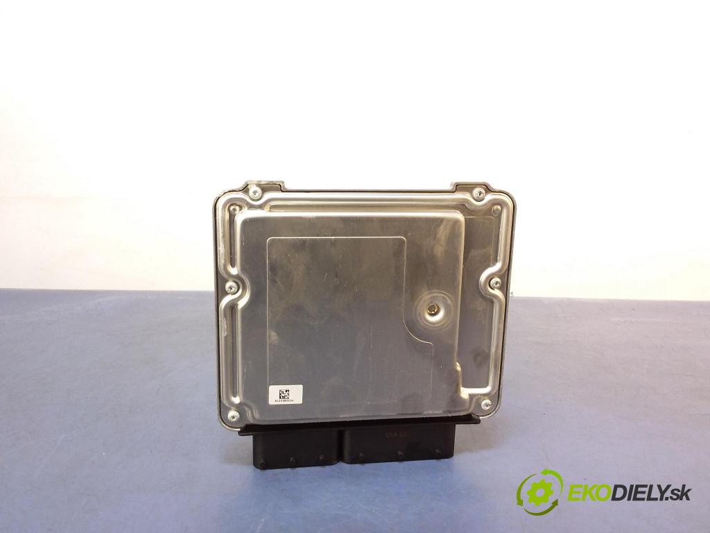 Bmw Seria 3 2011 riadiaca jednotka Motor: 8512047