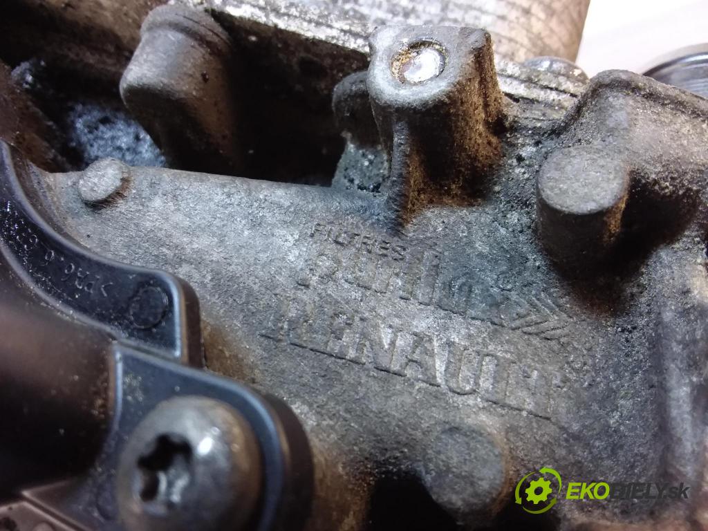 Renault Laguna 0 chladič oleja